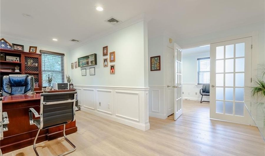 15 Thomas St C, North Providence, RI 02911 - 0 Beds, 0 Bath