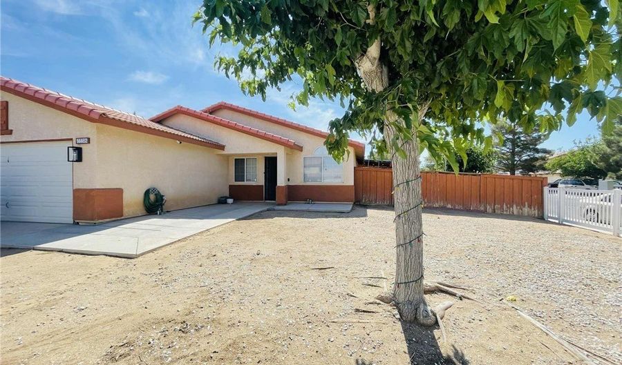 14462 Ivy St, Adelanto, CA 92301 - 4 Beds, 2 Bath