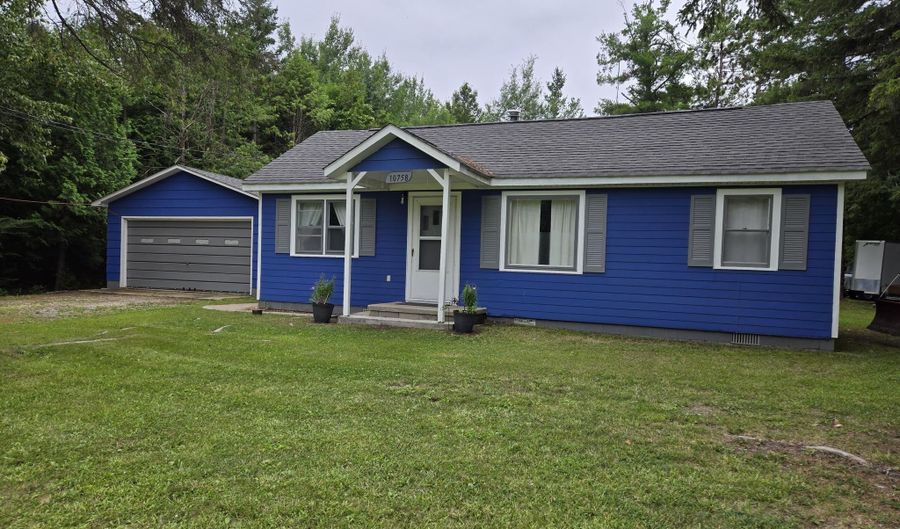 10758 N US 23, Alpena, MI 49707 - 2 Beds, 1 Bath