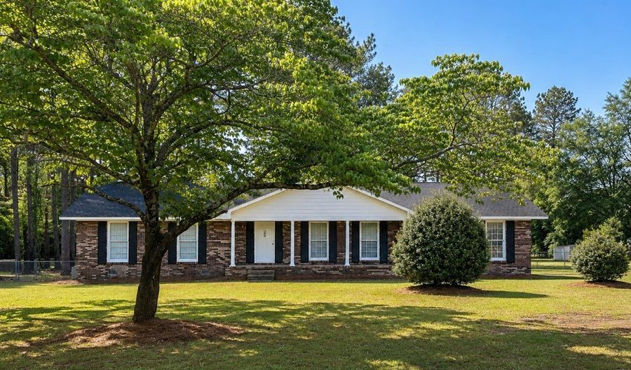 6032 Elliott Dr, Albany, GA 31705 - 3 Beds, 2 Bath