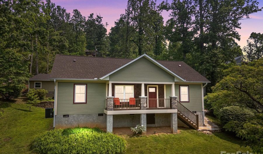 17 Laurel Rd, Arden, NC 28704 - 3 Beds, 2 Bath