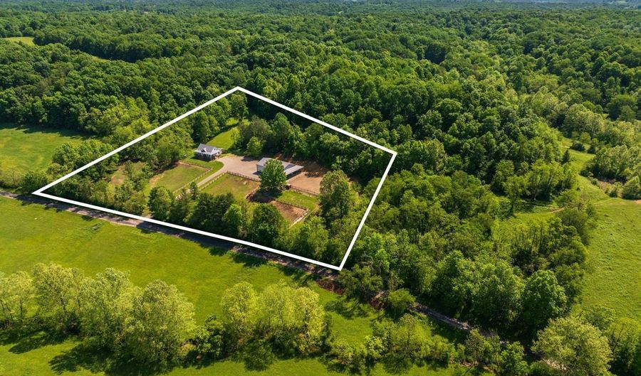 300 Fisher Rd, Athens, OH 45701 - 4 Beds, 3 Bath