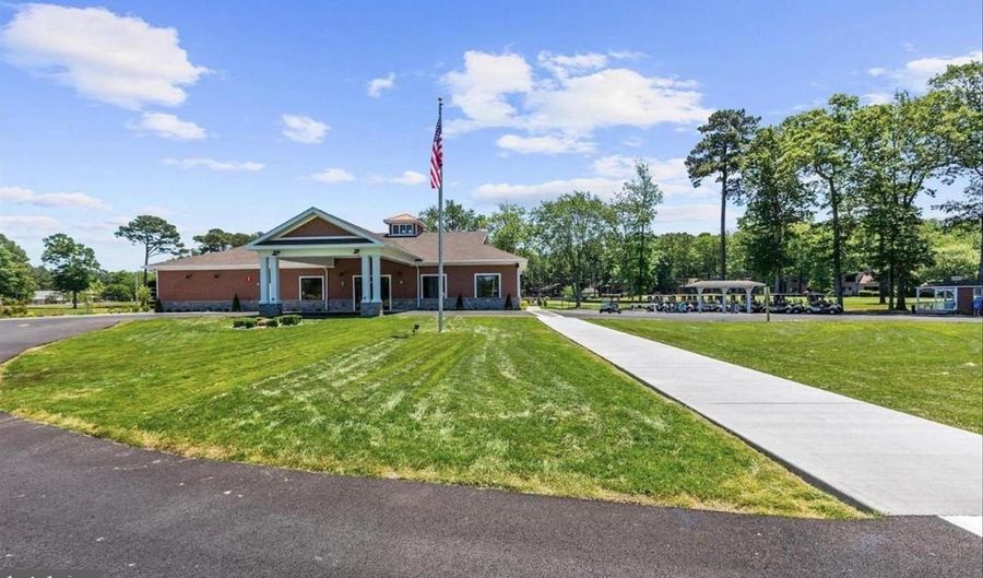11 BURR HILL Dr, Berlin, MD 21811 - 3 Beds, 2 Bath
