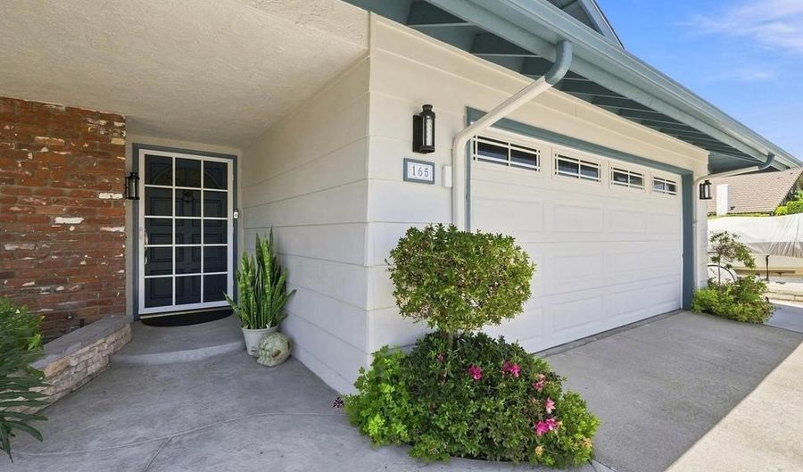 165 N Avenida Veracruz, Anaheim, CA 92808 - 4 Beds, 2 Bath