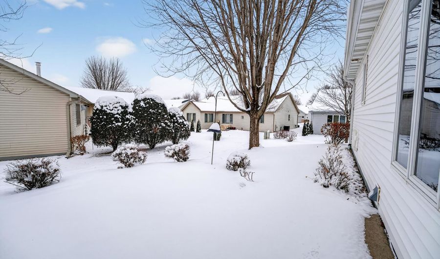 4307 N MARSHALL HEIGHTS Ave, Appleton, WI 54913 - 3 Beds, 3 Bath