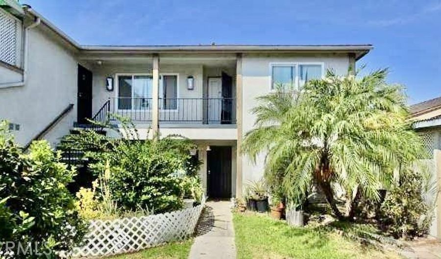 2546 E Park Ln, Anaheim, CA 92806 - 9 Beds, 8 Bath