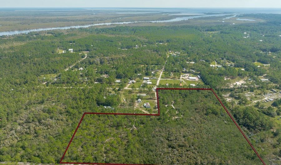 317 Paradise Ln, Apalachicola, FL 32320 - 0 Beds, 0 Bath