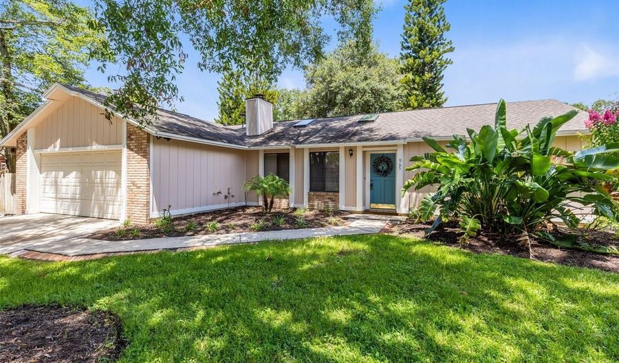 965 WINDSONG Cir, Apopka, FL 32703 - 3 Beds, 2 Bath