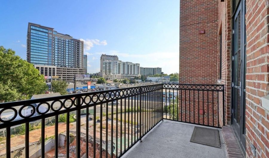 3235 NE Roswell Rd NE 716, Atlanta, GA 30305 - 2 Beds, 2 Bath