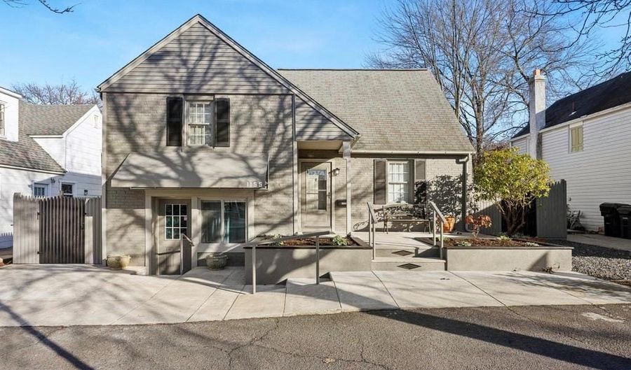 1155 EASTON Rd, Abington, PA 19001 - 3 Beds, 3 Bath