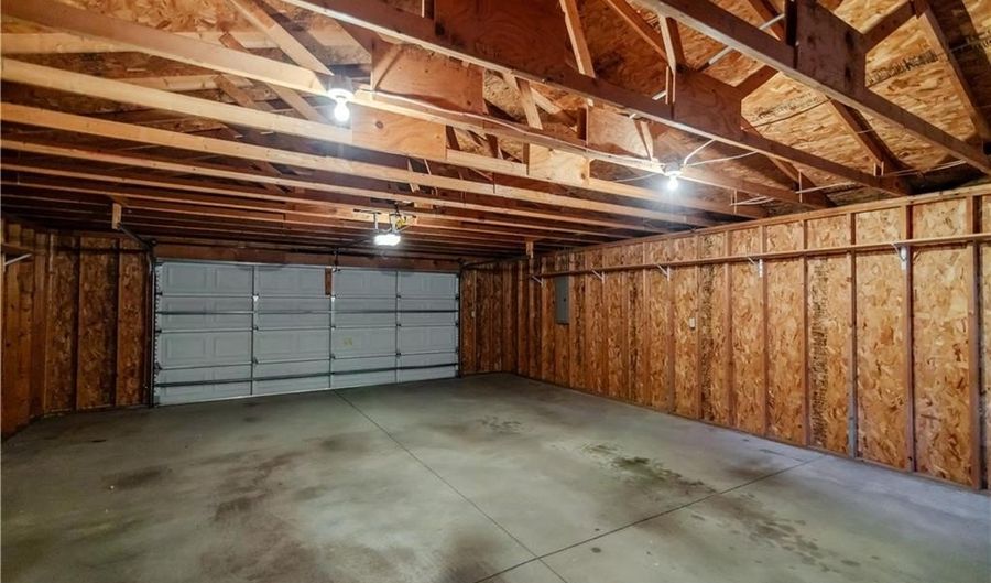 1129 Riley St, Atchison, KS 66002 - 2 Beds, 1 Bath