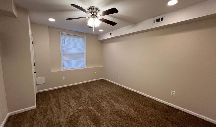 834 19TH St NE, Washington, DC 20002 - 1 Beds, 1 Bath