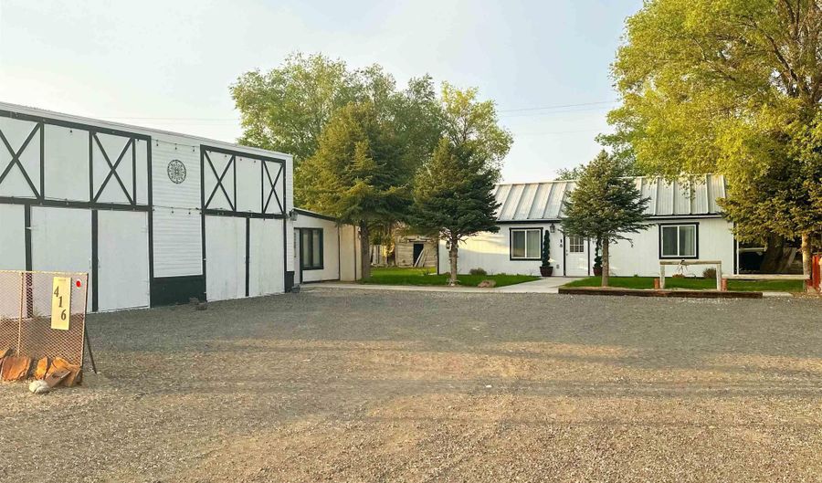 416 W Us Highway 30, Bliss, ID 83314 - 2 Beds, 1 Bath