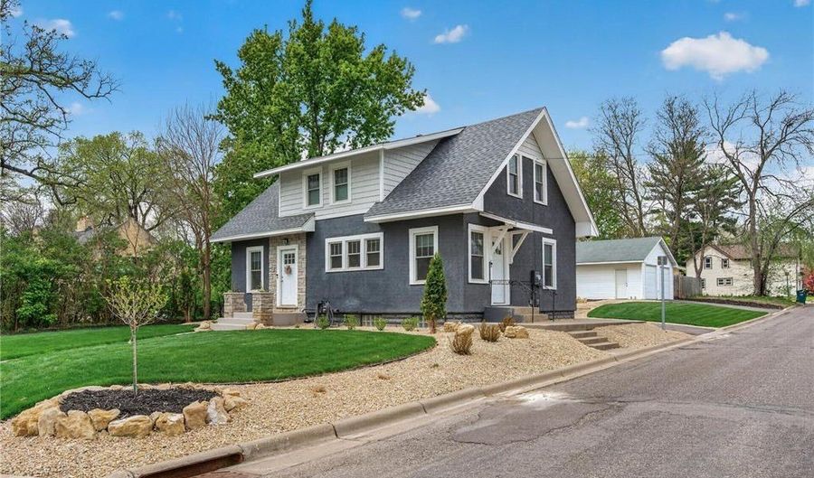 313 Rice St, Anoka, MN 55303 - 3 Beds, 4 Bath