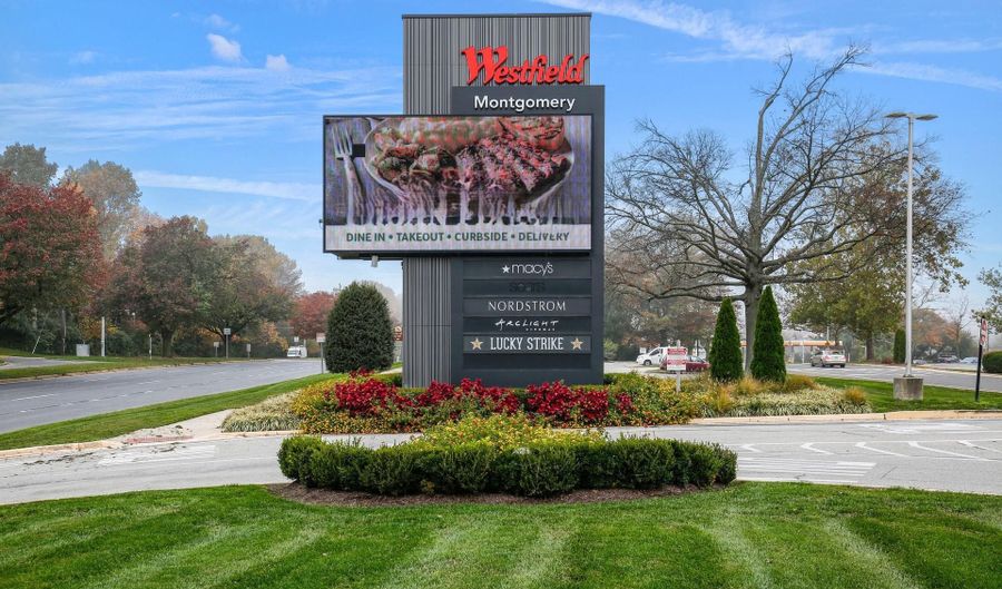 7400 LAKEVIEW Dr N404, Bethesda, MD 20817 - 2 Beds, 2 Bath