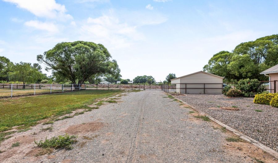 12 CASITAS DEL RIO, Belen, NM 87002 - 3 Beds, 2 Bath