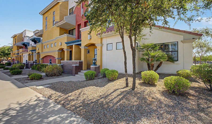 123 N WASHINGTON St 7, Chandler, AZ 85225 - 3 Beds, 3 Bath