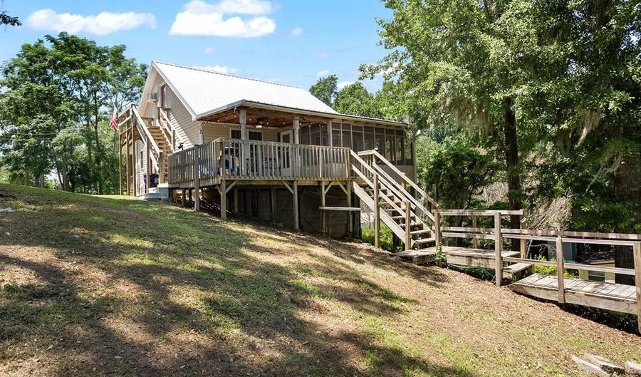 1983 Calhoun Dr, Abbeville, AL 36310 - 3 Beds, 2 Bath