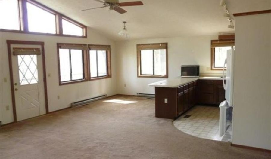 213 MORRIE Dr, Basye, VA 22810 - 3 Beds, 2 Bath