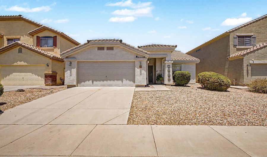 23830 W CHAMBERS St, Buckeye, AZ 85326 - 4 Beds, 2 Bath