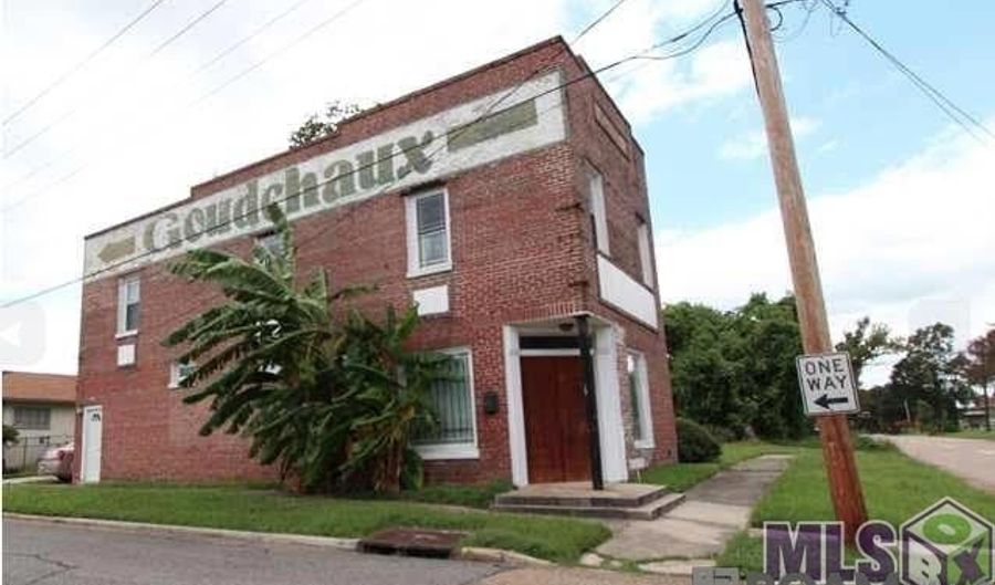 1670 North St, Baton Rouge, LA 70802 - 2 Beds, 2 Bath