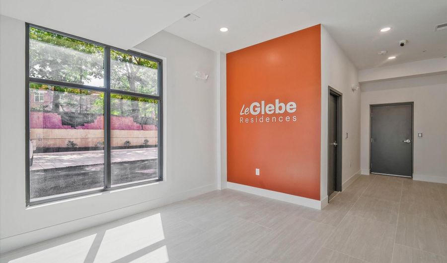 228 GLEBE Rd W 301, Alexandria, VA 22305 - 3 Beds, 3 Bath