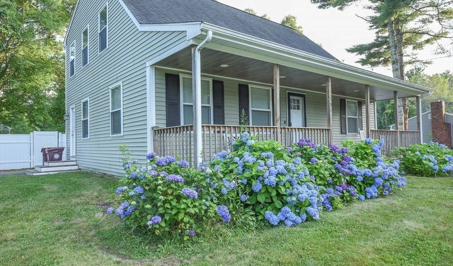 150 Hathaway Rd, Acushnet, MA 02743 - 3 Beds, 2 Bath
