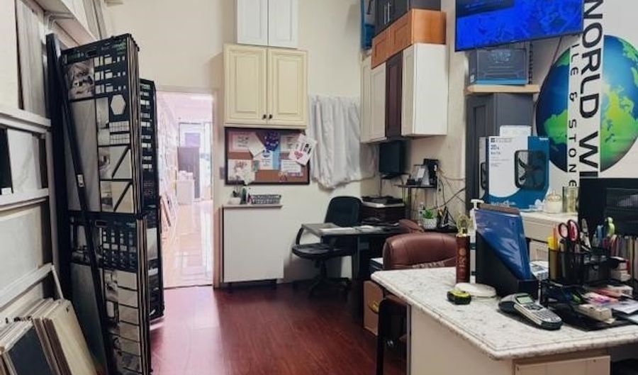 557 BROADWAY, Bayonne, NJ 07002 - 0 Beds, 0 Bath