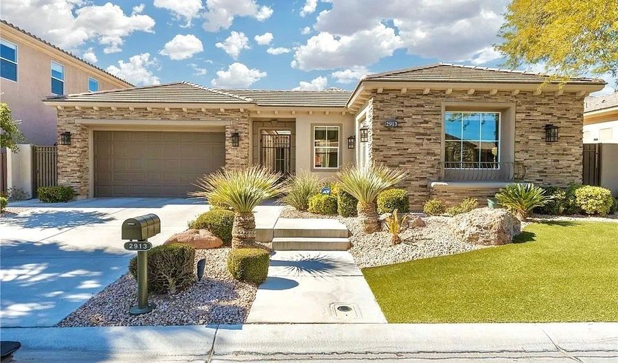 2913 Soft Horizon Way, Las Vegas, NV 89135 - 3 Beds, 4 Bath