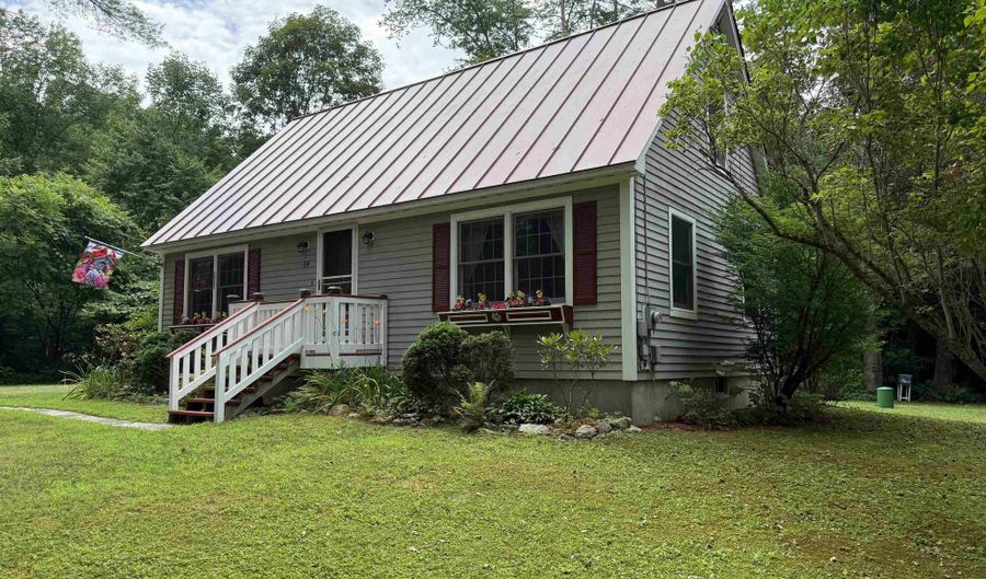 84 Jasper Ln, Arlington, VT 05250 - 4 Beds, 2 Bath