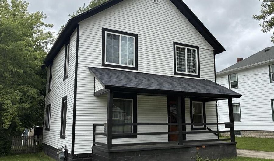 801 Maple St, Albion, MI 49224 - 3 Beds, 2 Bath