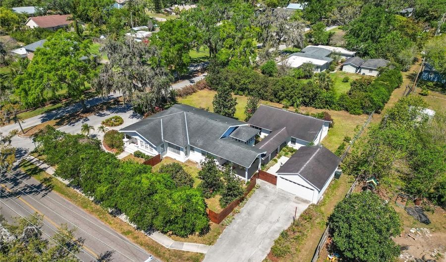 1390 S 1ST Ave, Bartow, FL 33830 - 4 Beds, 4 Bath