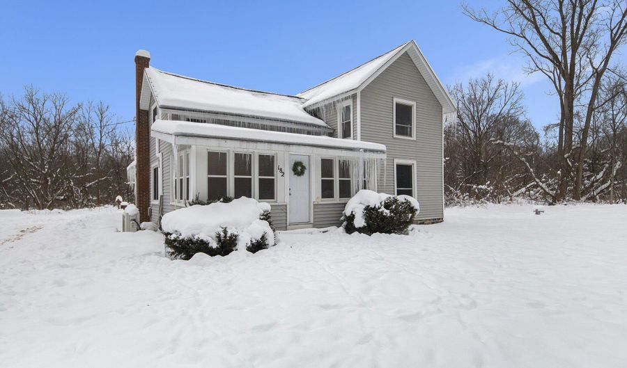 182 40th St, Allegan, MI 49010 - 4 Beds, 1 Bath