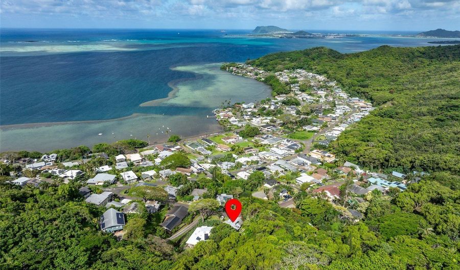 47-348 Mawaena St, Kaneohe, HI 96744 - 3 Beds, 2 Bath