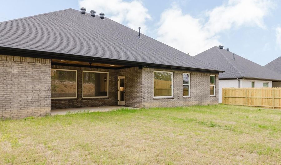 7017 Cold Creek Dr, Alexander, AR 72002 - 4 Beds, 2 Bath