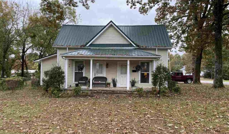 989 Elsie St, Batesville, AR 72501 - 5 Beds, 3 Bath