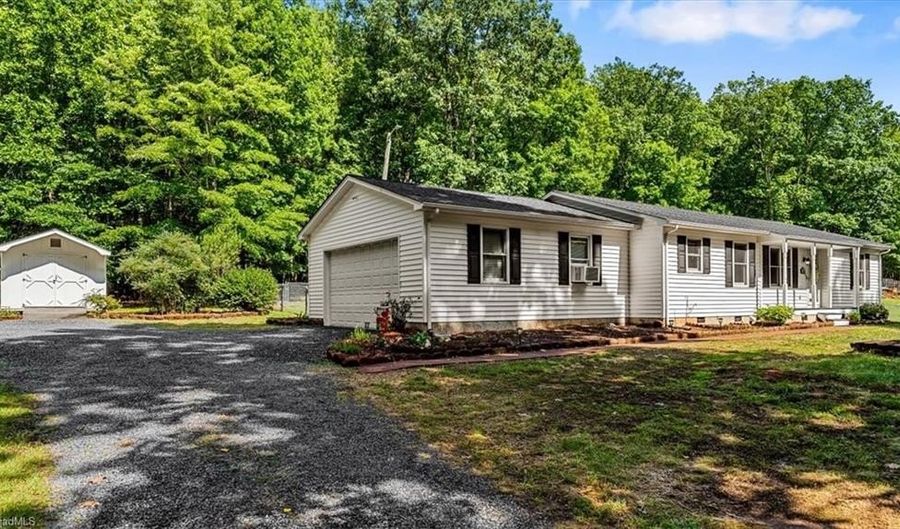 331 Vista Pkwy, Asheboro, NC 27205 - 3 Beds, 2 Bath