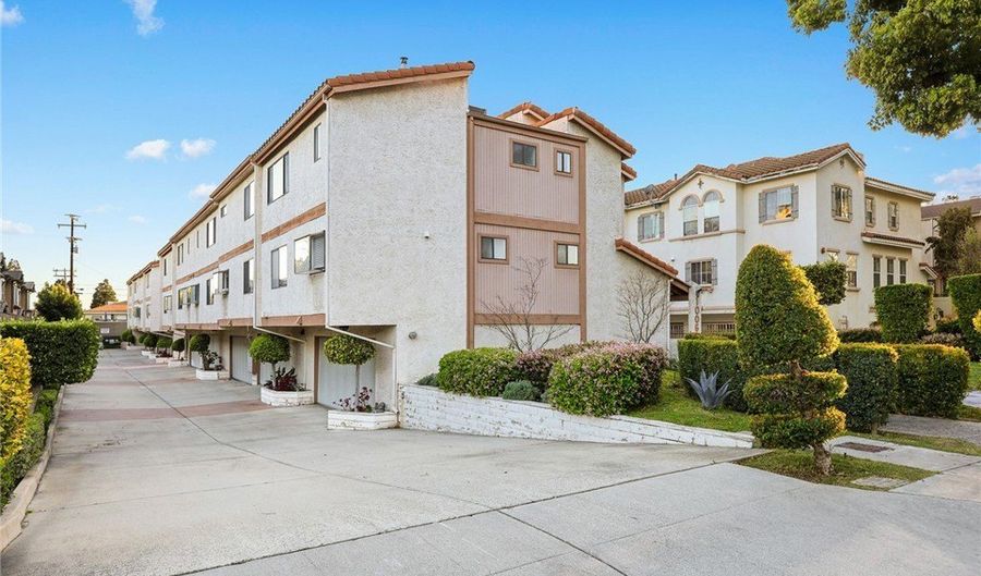 1006 Arcadia D, Arcadia, CA 91007 - 2 Beds, 3 Bath