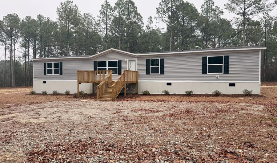 136 Carlton Dr, Batesburg Leesville, SC 29006 - 5 Beds, 3 Bath