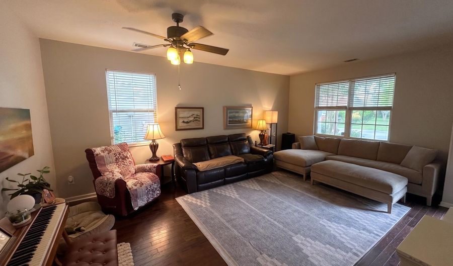 17 Cedar Creek Cir, Beaufort, SC 29906 - 3 Beds, 3 Bath