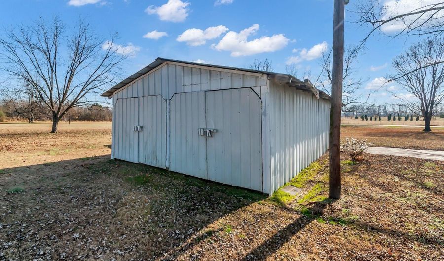 10248 New Cut Rd, Athens, AL 35611 - 3 Beds, 2 Bath