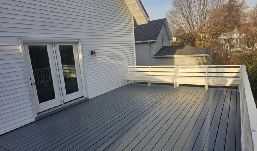 221 W Hall St, Kendall, WI 54638 - 3 Beds, 1 Bath
