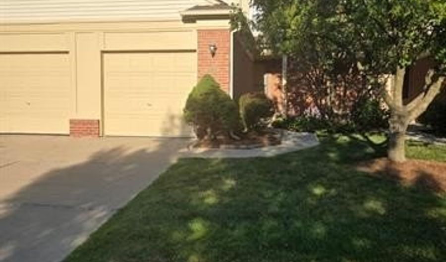 3107 Ailsa Craig Dr, Ann Arbor, MI 48108 - 2 Beds, 2 Bath
