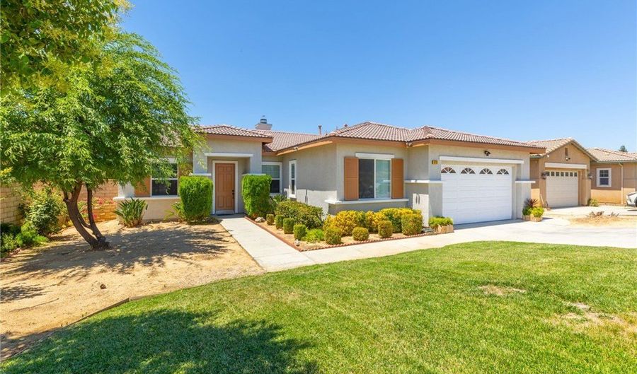 515 Omar St, Banning, CA 92220 - 4 Beds, 2 Bath