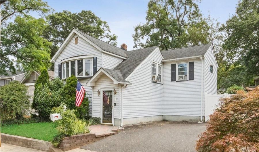 22 Duchess Ave, North Middletown, NJ 07748 - 2 Beds, 2 Bath
