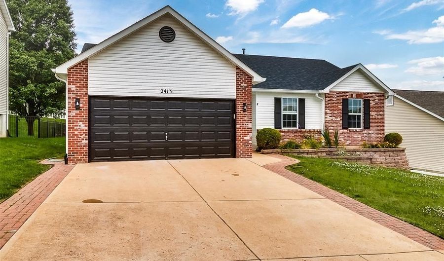 2413 Rosswood Ln, Arnold, MO 63010 - 4 Beds, 3 Bath