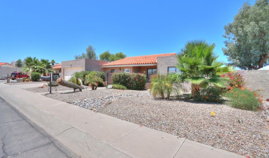 1956 N CAMINO REAL, Casa Grande, AZ 85122 - 3 Beds, 2 Bath