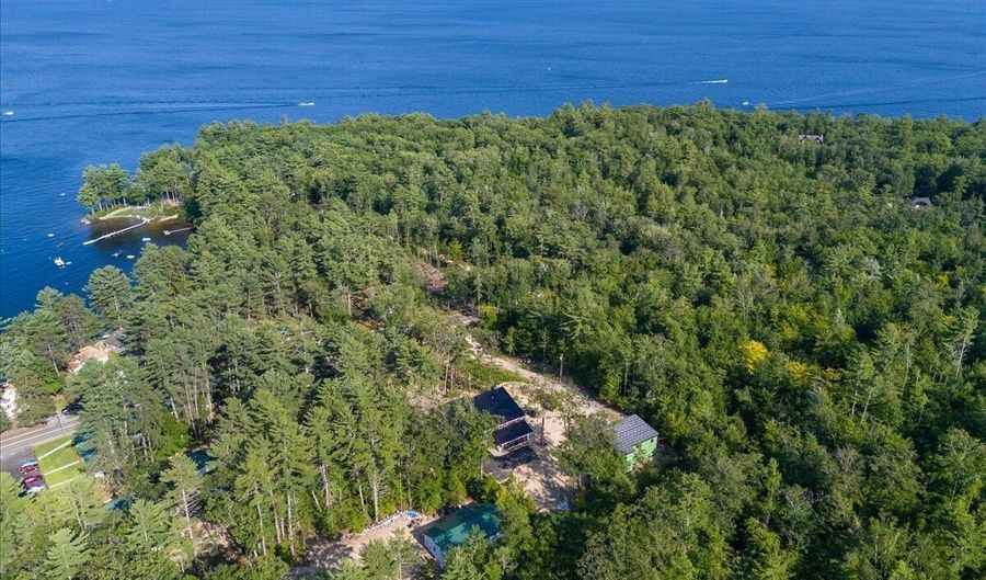676 Sebago Road Rd, Sebago, ME 04029 - 3 Beds, 4 Bath