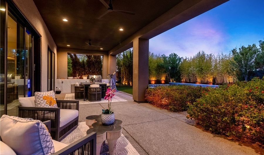 2650 Eldora Ests, Las Vegas, NV 89117 - 5 Beds, 7 Bath