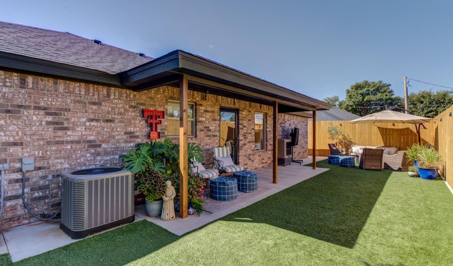 804 2nd St, Abernathy, TX 79311 - 3 Beds, 2 Bath